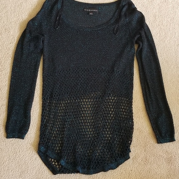 Junior Sweaters - Picture 3 of 4